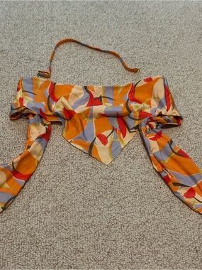 Bandana Style Strapless Bikini Top